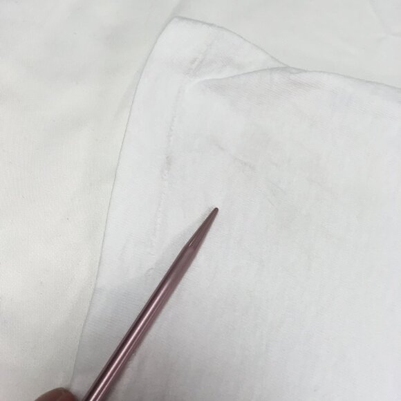 Vintage Men's Early 90's  XL Short Sleeve White Chicago Bulls Tee by The Game - Picture 13 of 15